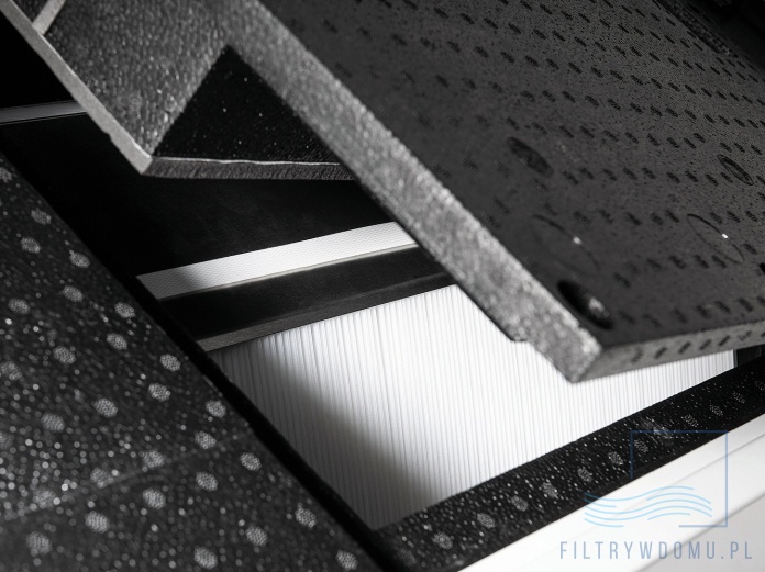 Obudowa EPP rekuperatora Kermi DX 4 zapewniająca izolację akustyczną i termiczną